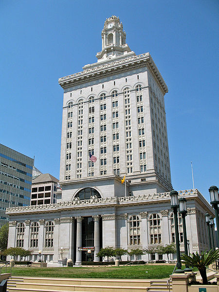 Oakland-city-hall