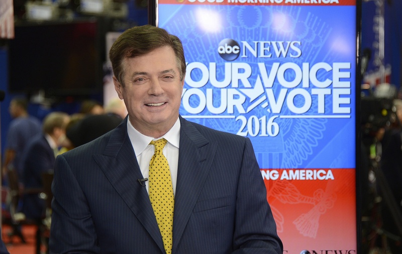 Paul Manafort sitting in front of an ABC News sign