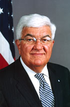 Photo of former Ambassador Tom Korologos