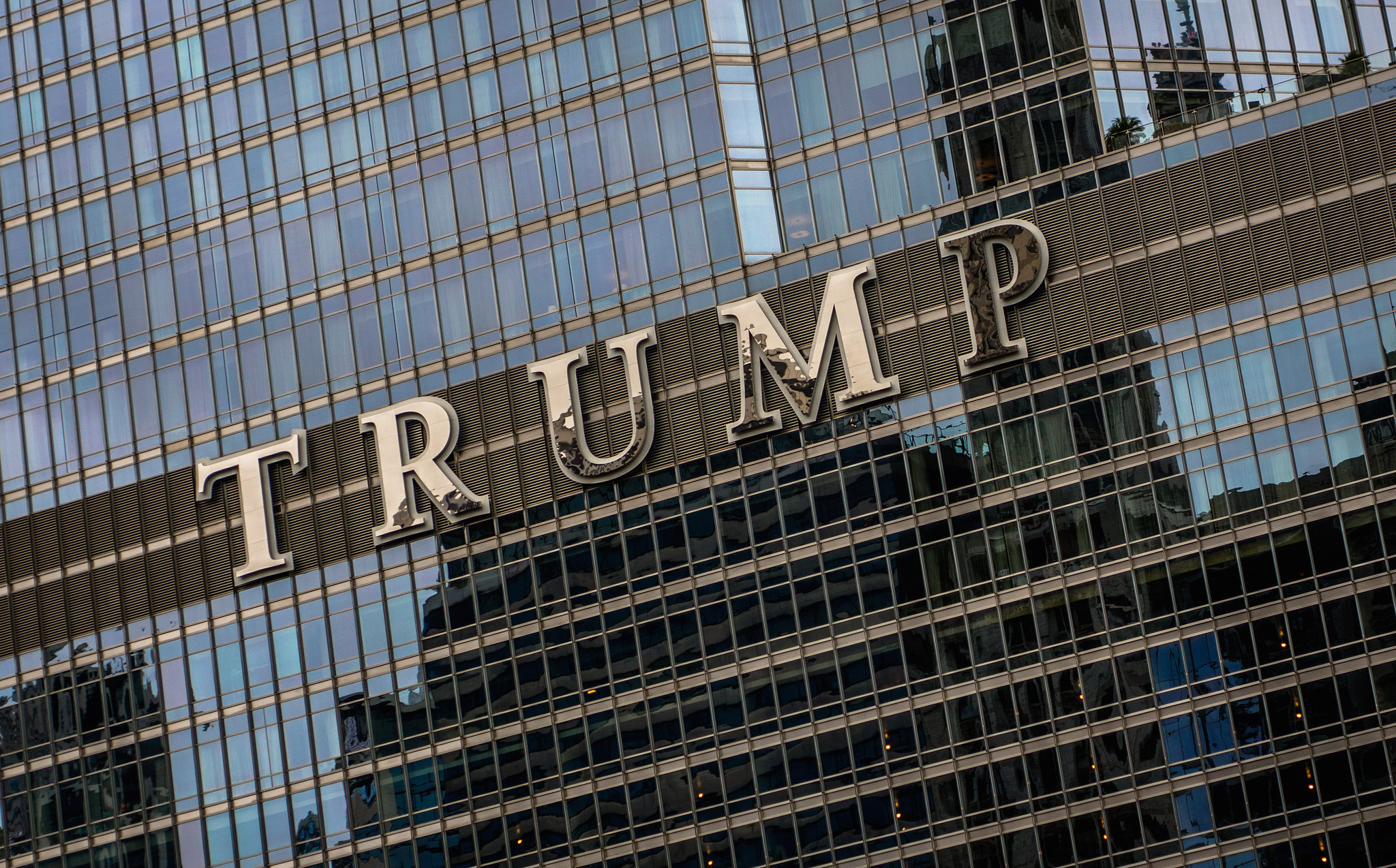Trump Tower in Chicago. (Photo credit: Guillaume Flament/Flickr)
