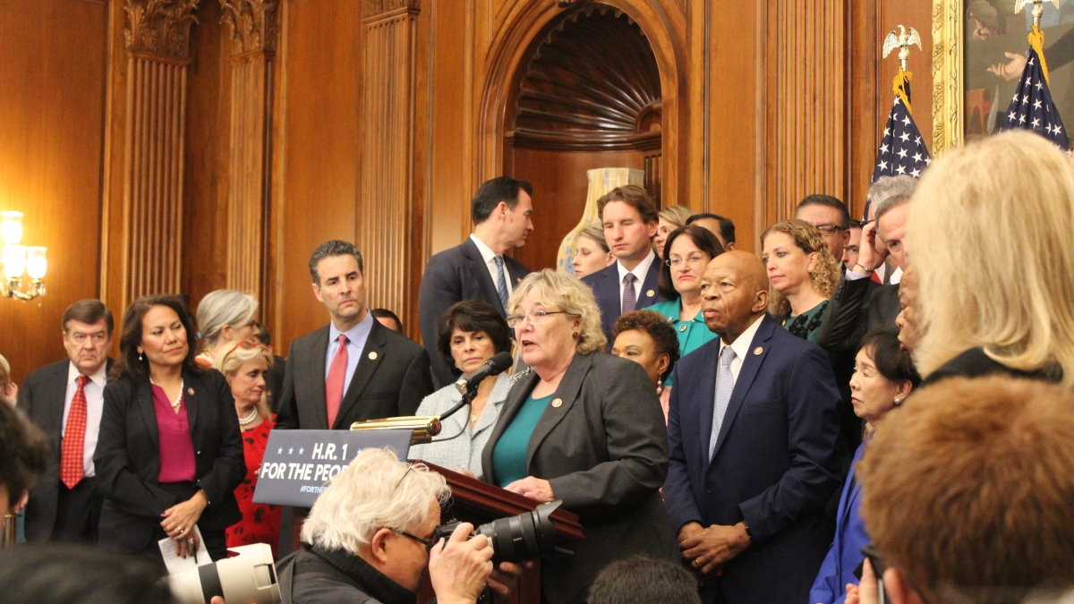 House Democrats introduce H.R. 1, the "For the People Act of 2019," via Representative Zoe Lofgren.